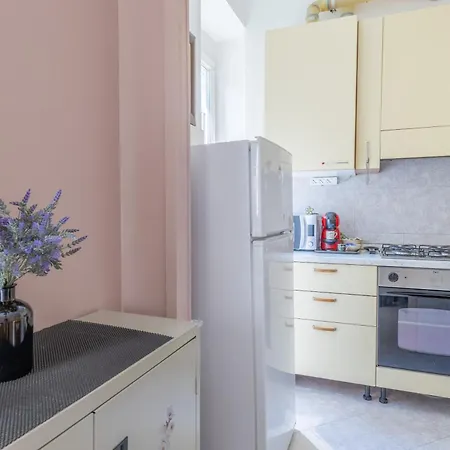 Cherry Tree House Apartament Como